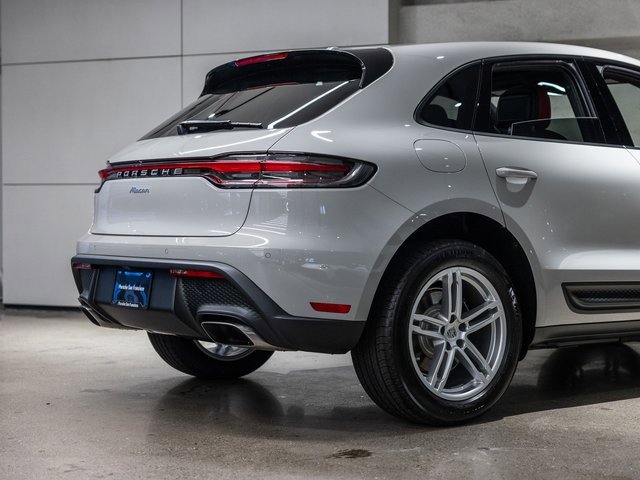 New 2026 Porsche Macan image 23