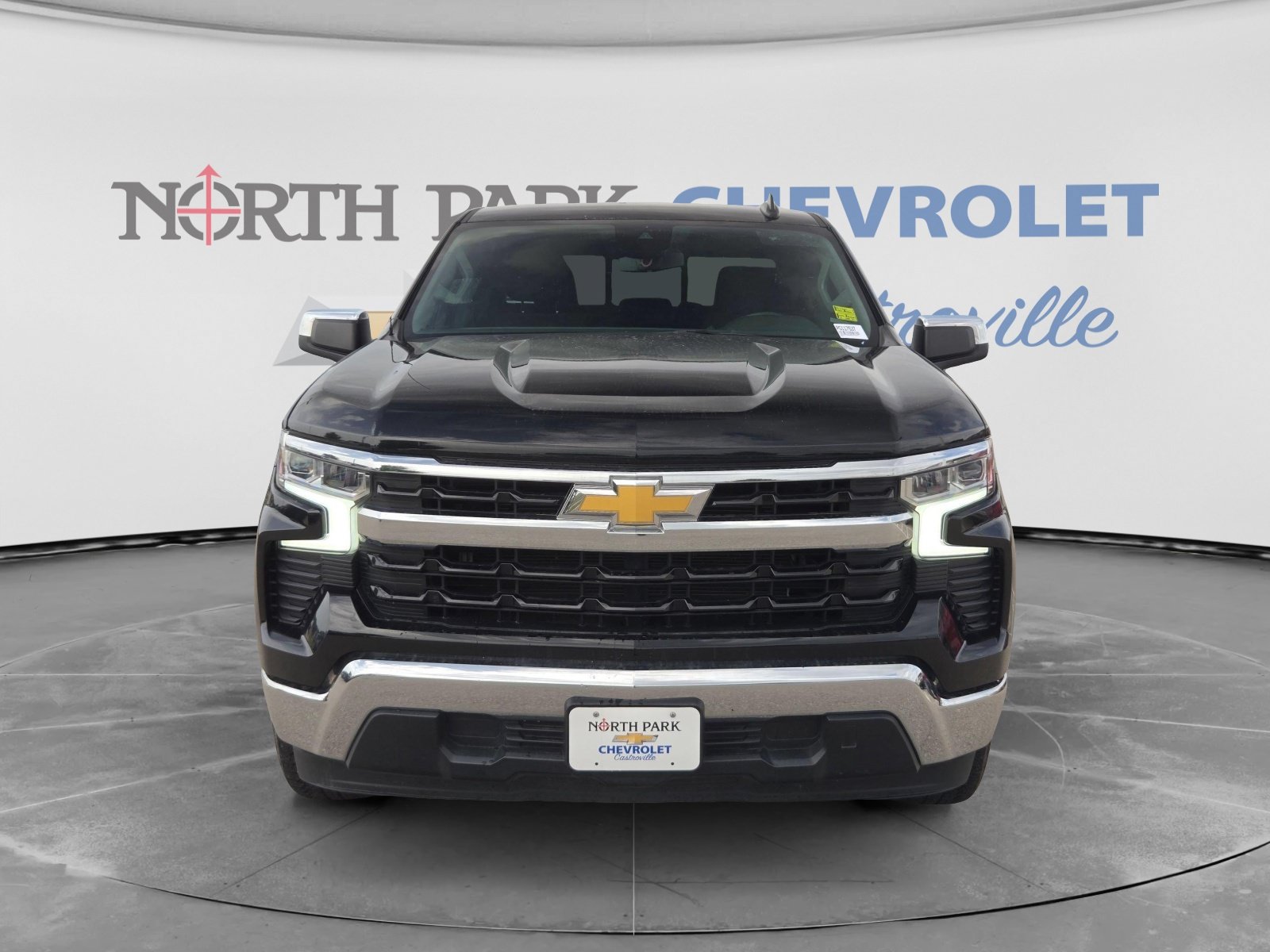 Used 2024 Chevrolet Silverado 1500 LT w/ Texas Edition Plus RWD image 8