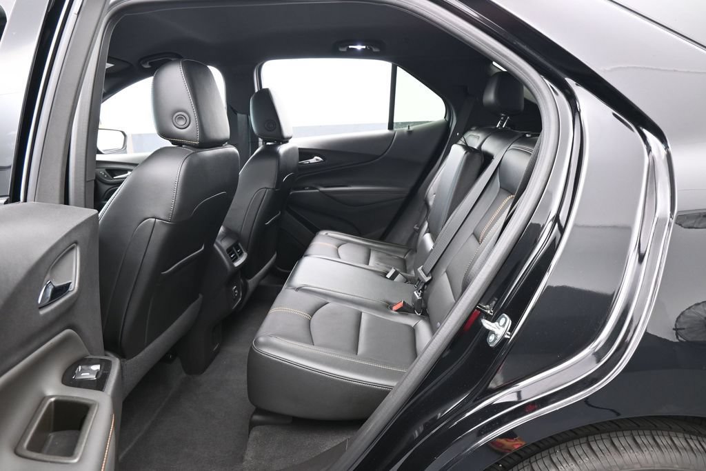 Used 2024 Chevrolet Equinox Premier w/ Redline Edition FWD image 30