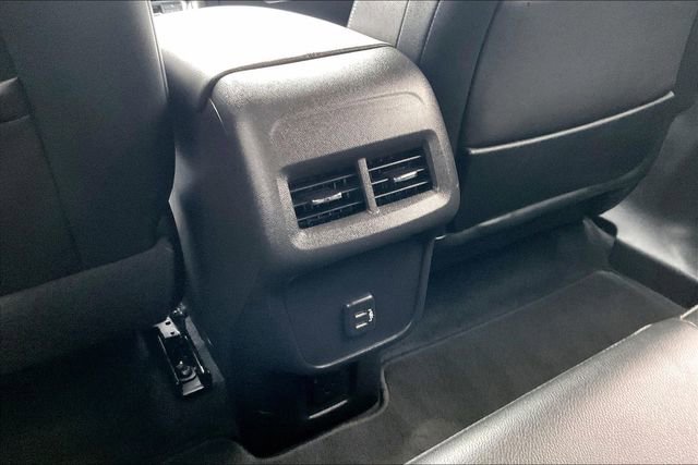 Certified 2024 GMC Terrain SLT image 39