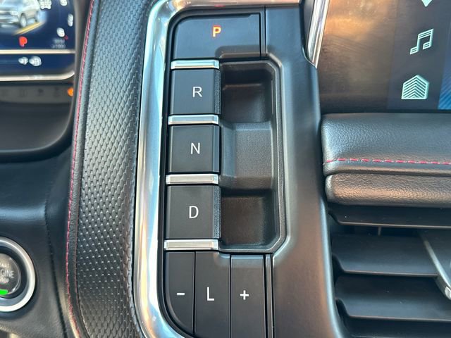 Used 2022 Chevrolet Tahoe RST AWD/4WD image 40