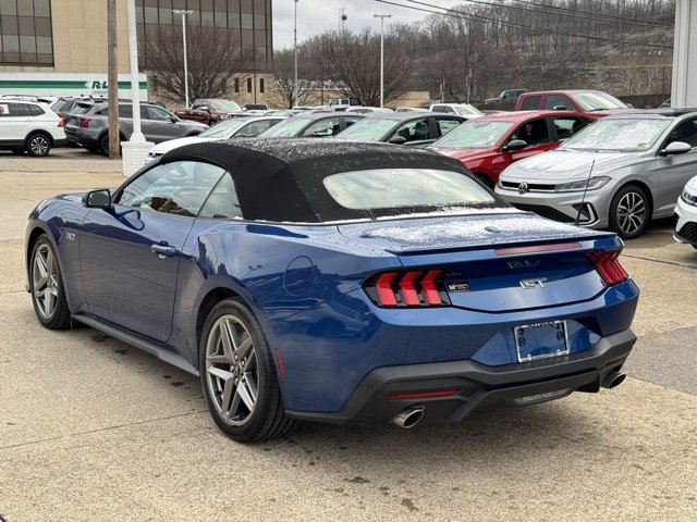 Used 2024 Ford Mustang GT Premium image 3