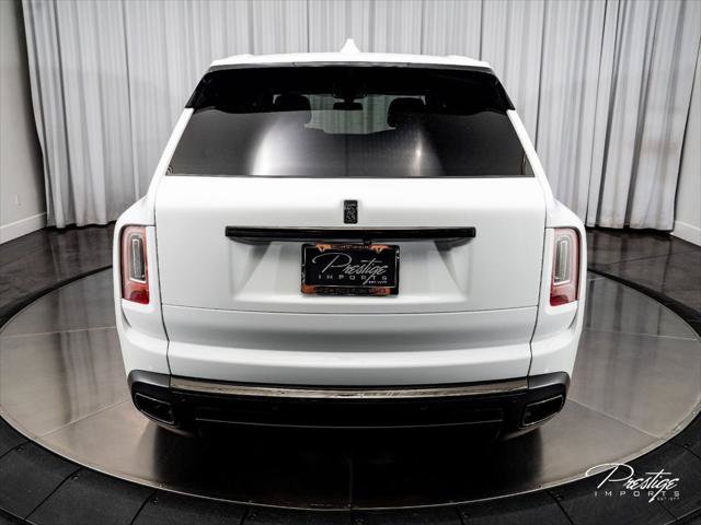 Used 2022 Rolls-Royce Cullinan Black Badge AWD/4WD image 12