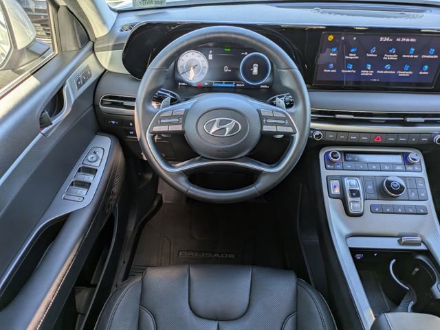 Used 2023 Hyundai Palisade SEL w/ Premium Package FWD image 14