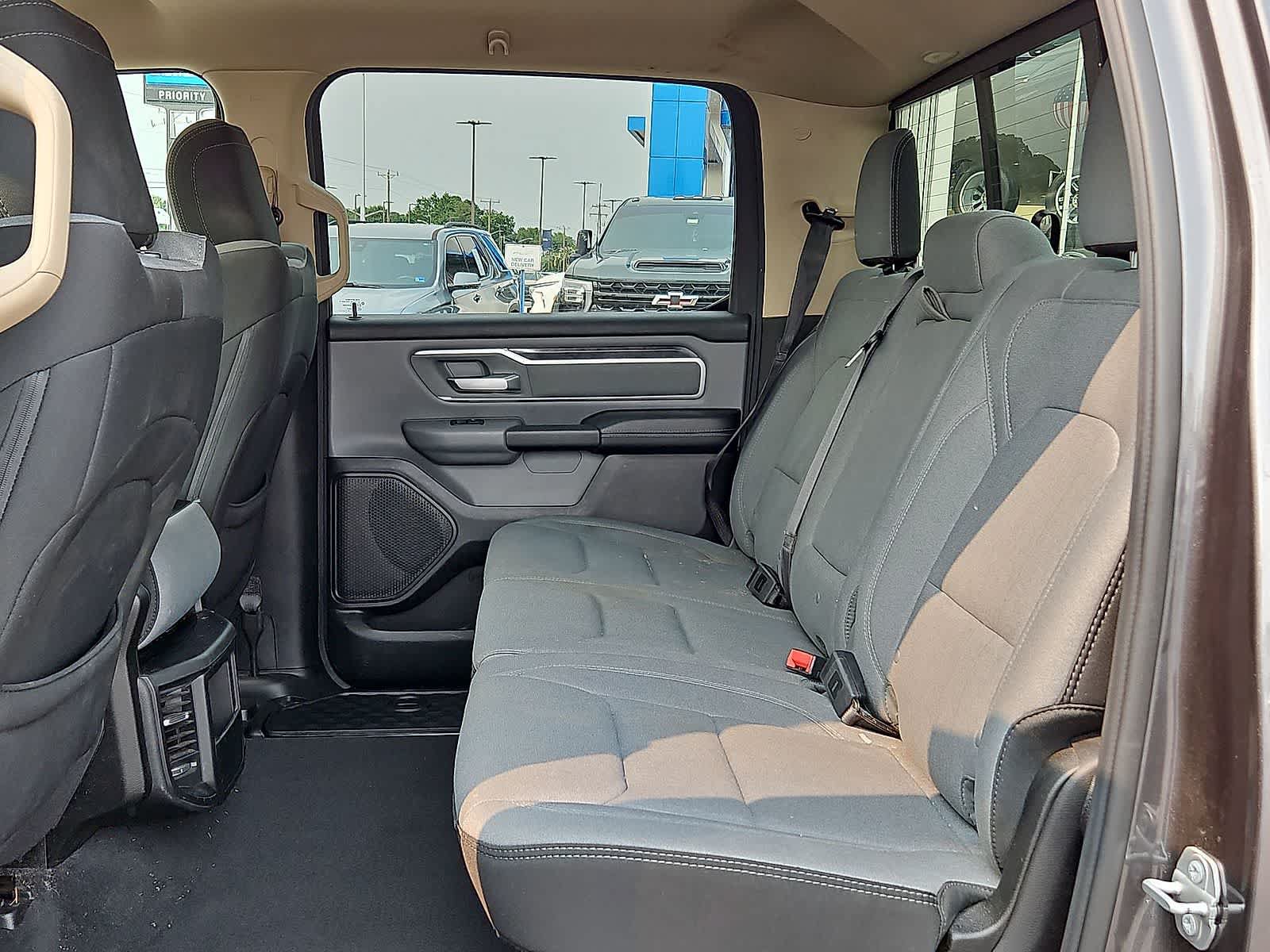 Used 2019 RAM 1500 Big Horn AWD/4WD image 29