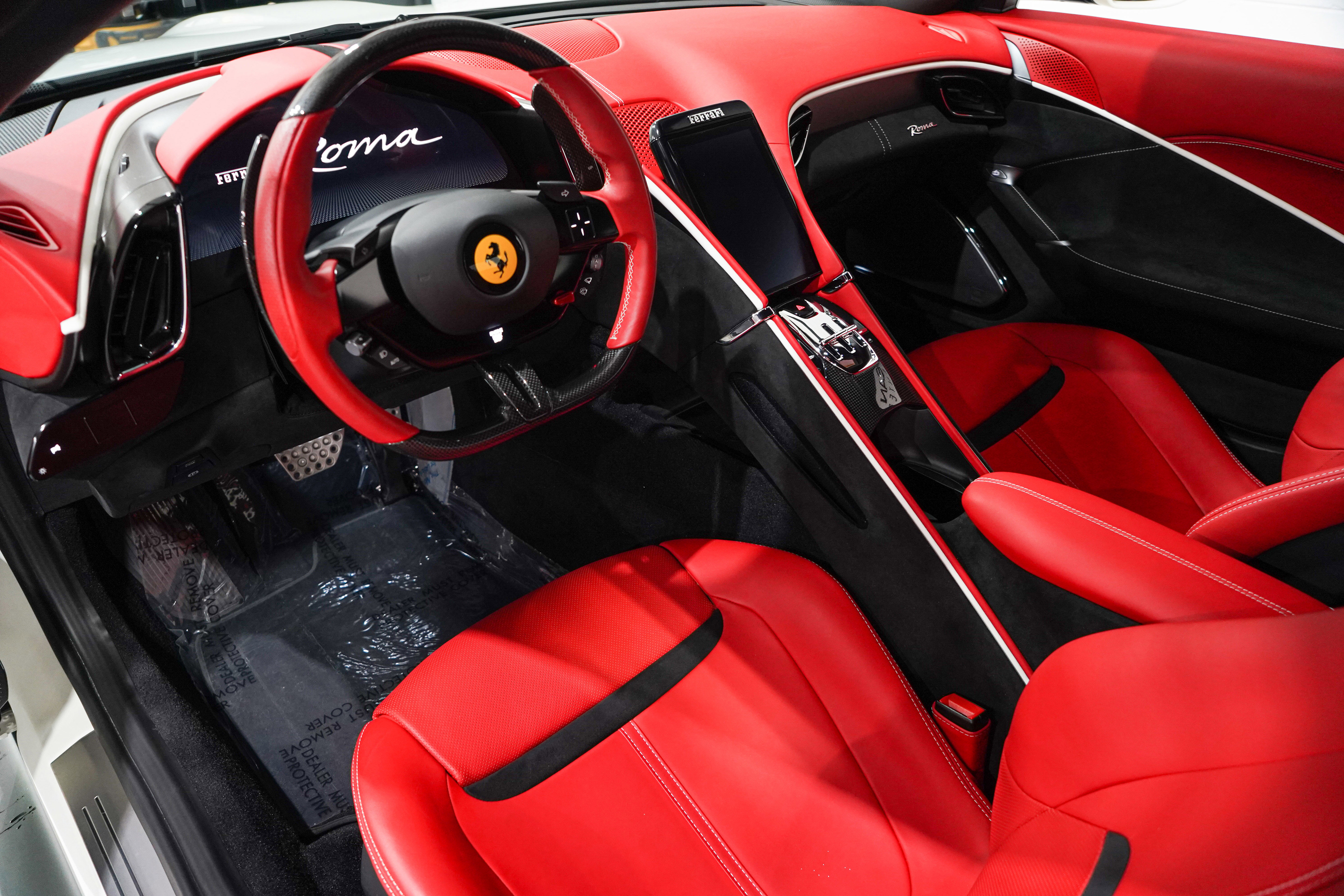 Used 2024 Ferrari Roma RWD image 2