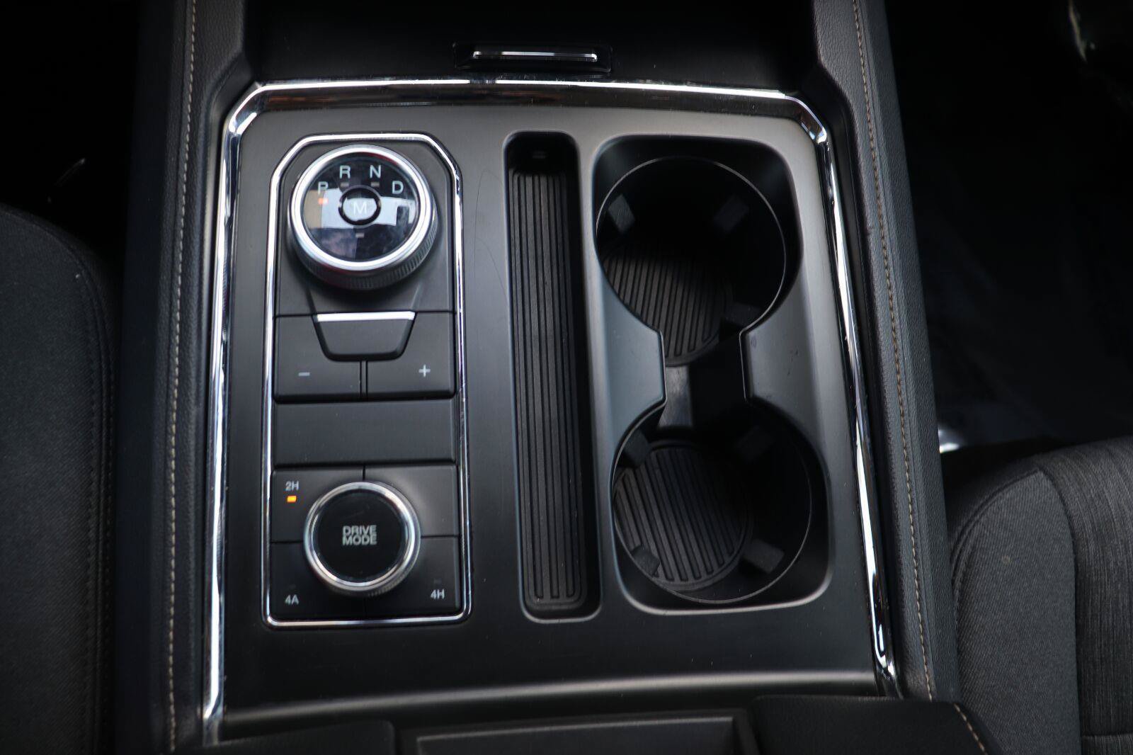 Used 2022 Ford Expedition XLT AWD/4WD image 37