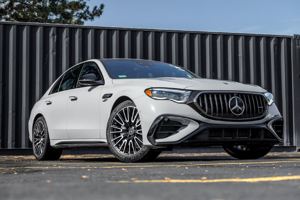 New 2027 Mercedes-Benz E 53 AMG e 4MATIC Sedan image 1