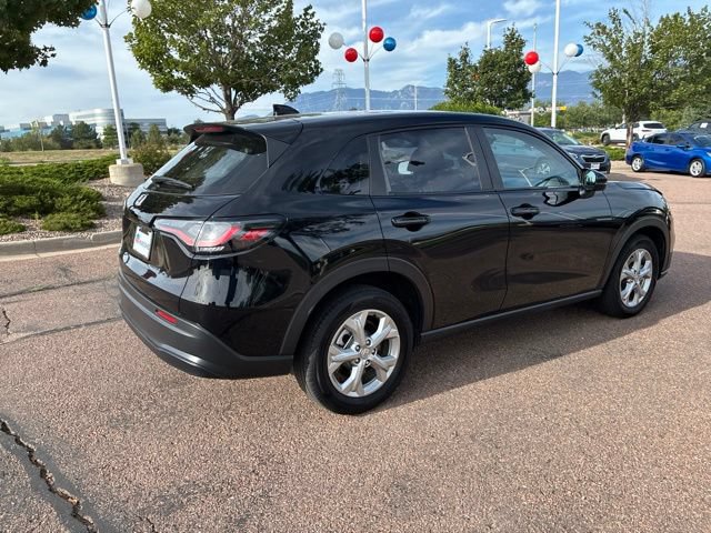 Certified 2025 Honda HR-V LX image 29
