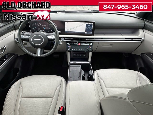 Used 2025 Hyundai Tucson Limited AWD/4WD image 14