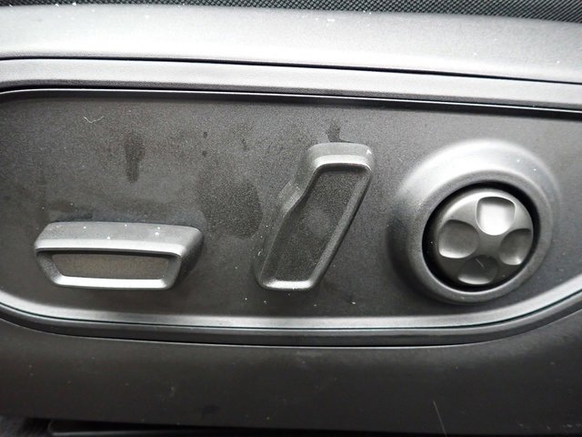 New 2025 Jeep Grand Cherokee Limited w/ MOPAR Finishing Package image 17