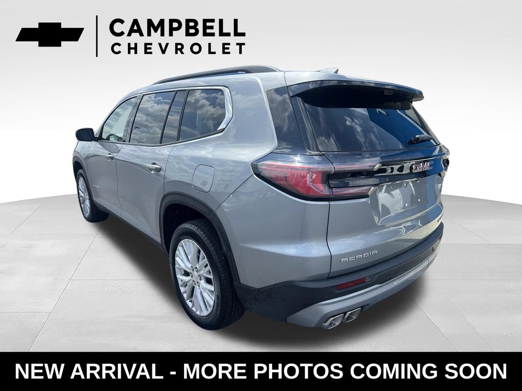 Used 2026 GMC Acadia Elevation w/ Elevation Premium Package FWD image 3
