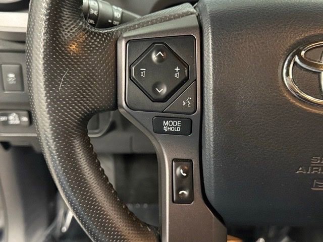 Used 2020 Toyota Tacoma TRD Sport w/ Technology Package AWD/4WD image 20