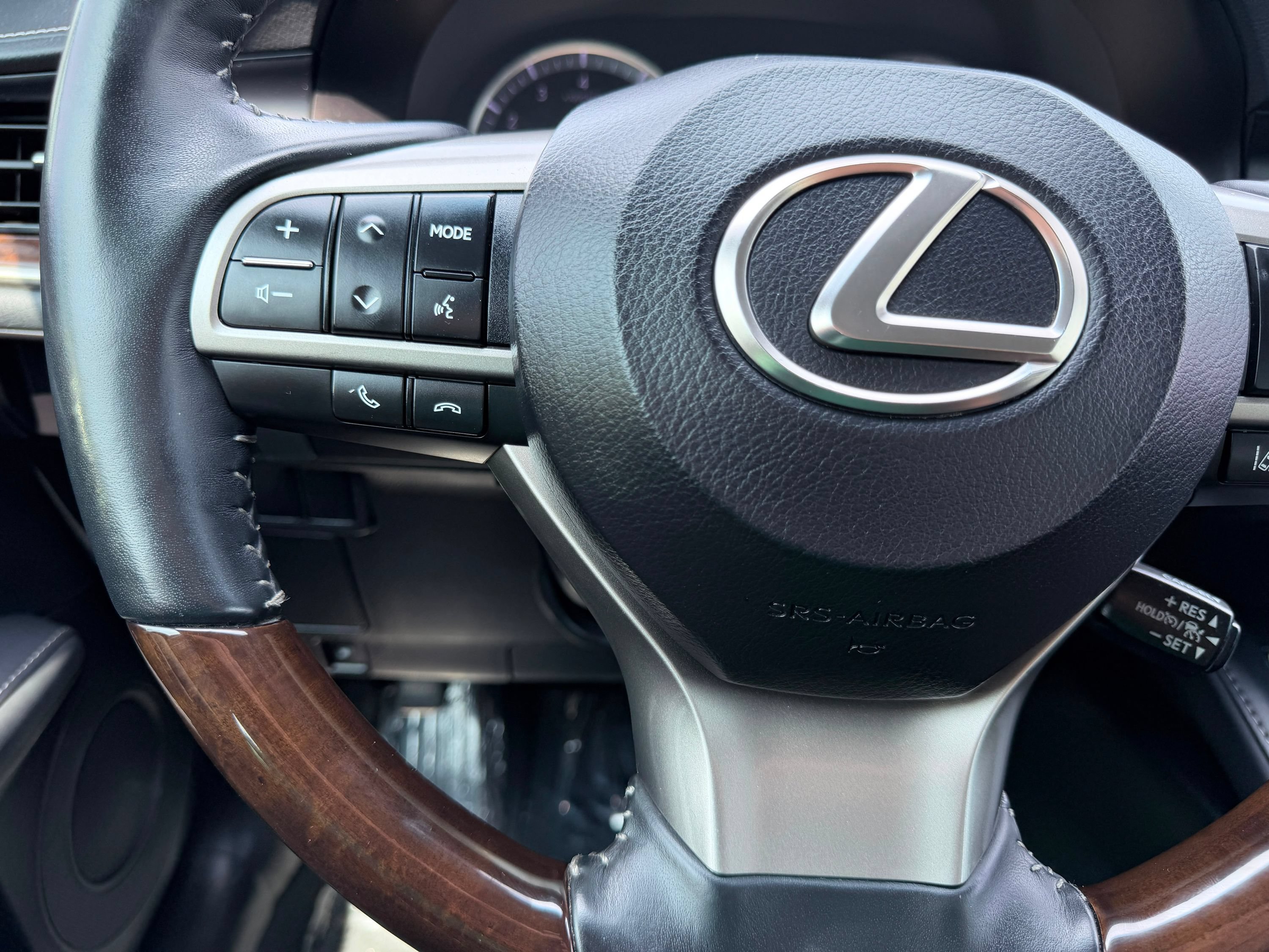 Used 2018 Lexus ES 350 w/ Premier Package FWD image 34