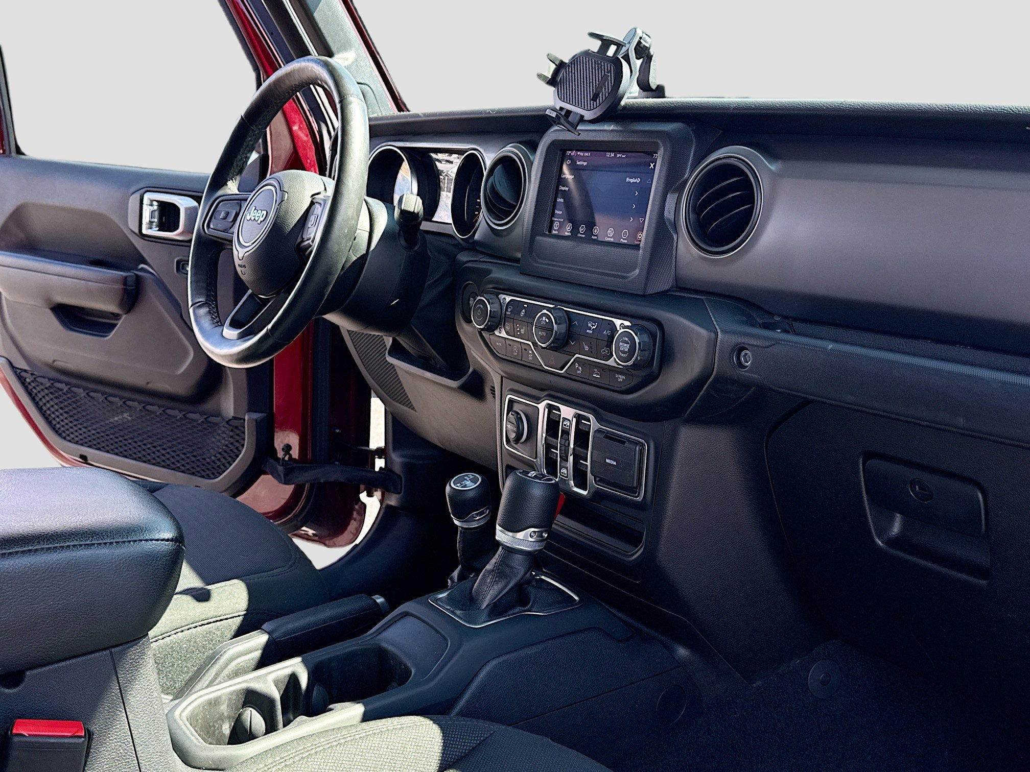 Used 2021 Jeep Gladiator Sport image 5