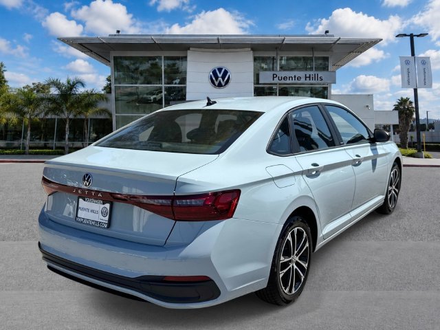 New 2027 Volkswagen Jetta Sport FWD image 4