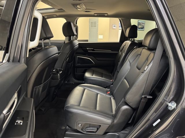 Used 2025 Kia Telluride S FWD image 20