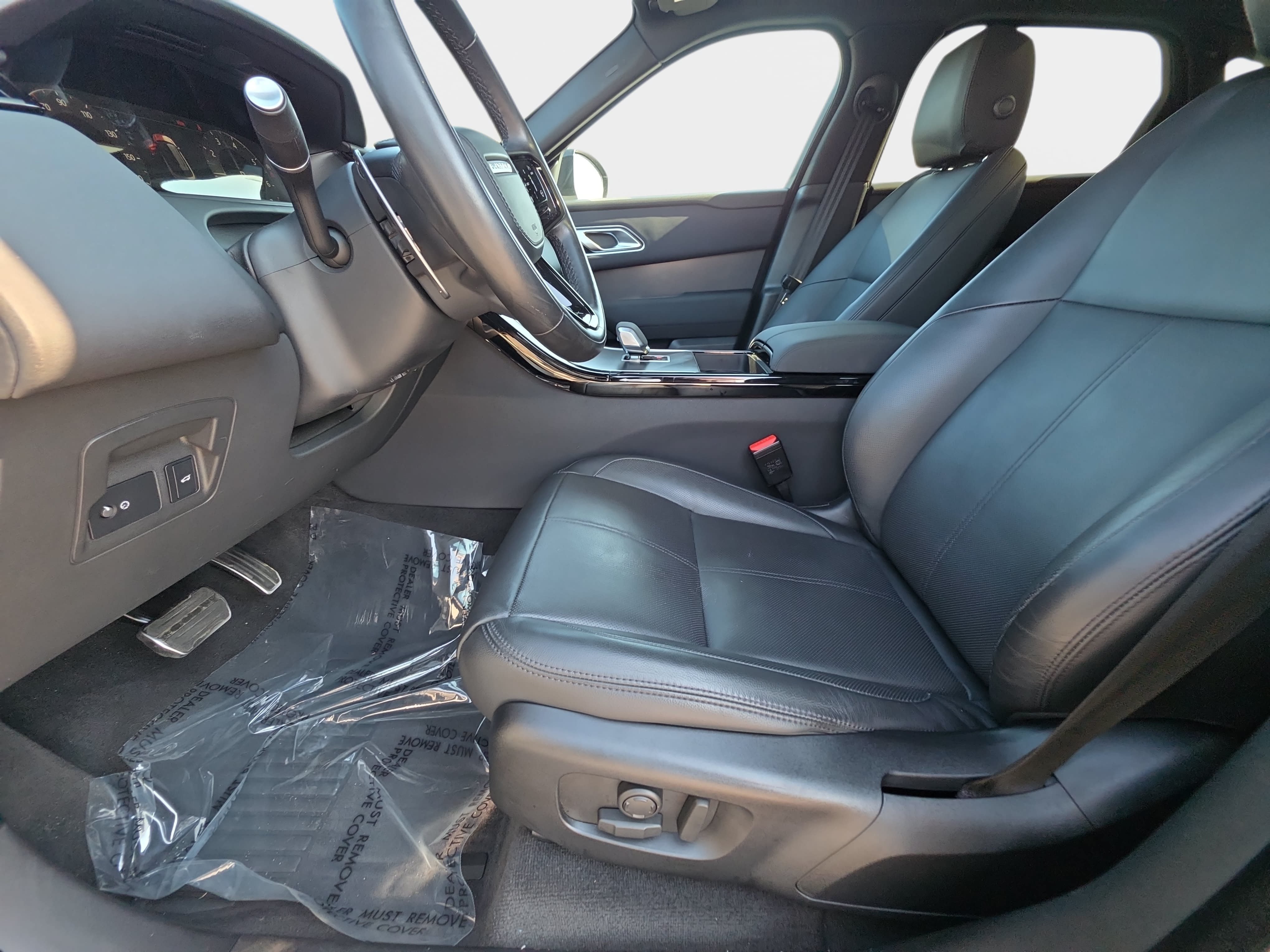 Used 2024 Land Rover Range Rover Velar Dynamic SE AWD/4WD image 15