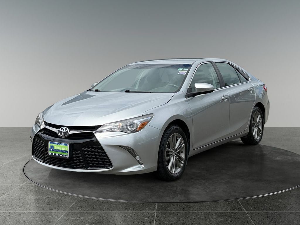 Used 2017 Toyota Camry SE FWD image 3