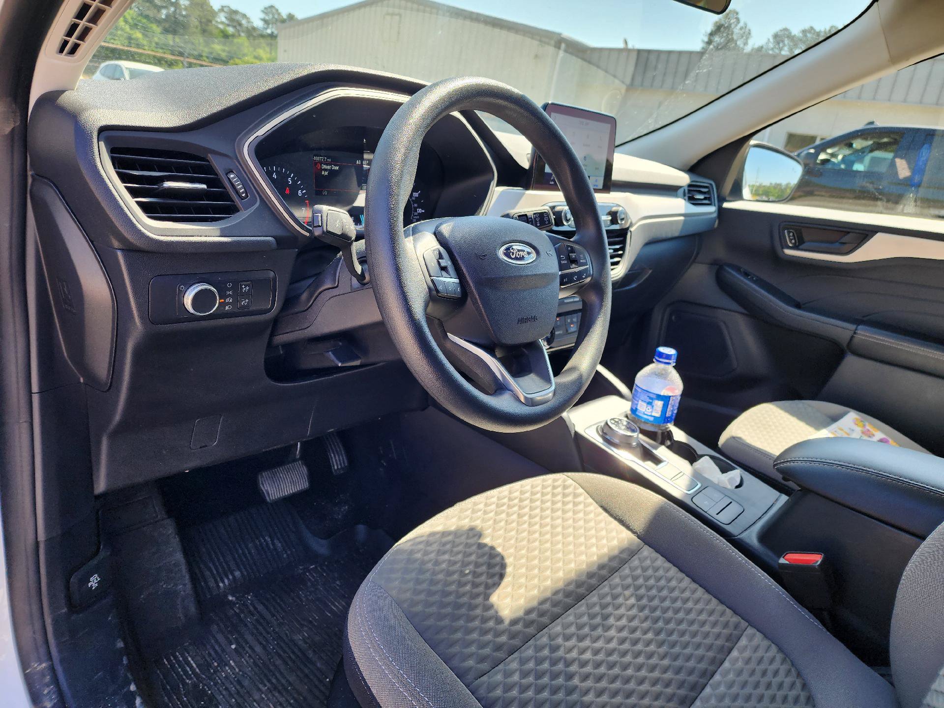 Used 2022 Ford Escape SE FWD image 7