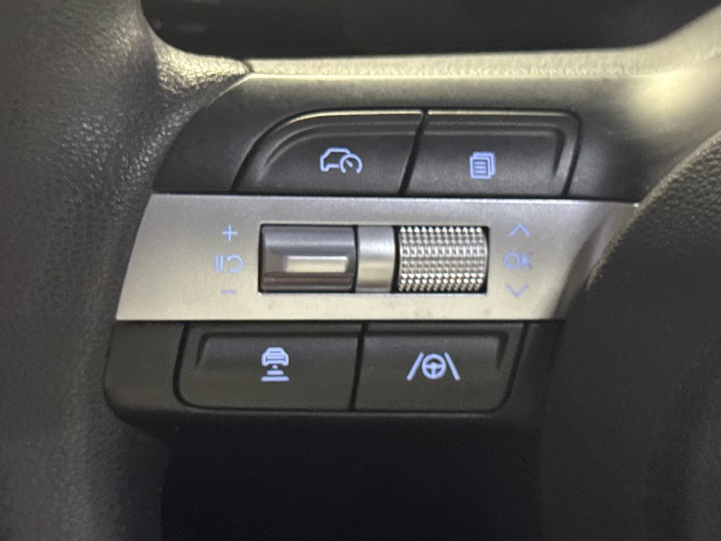 Used 2025 Hyundai Tucson SEL FWD image 24