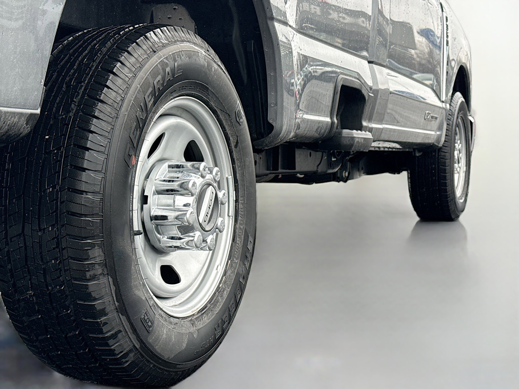 Certified 2024 Ford F350 XL w/ XL Chrome Package image 15