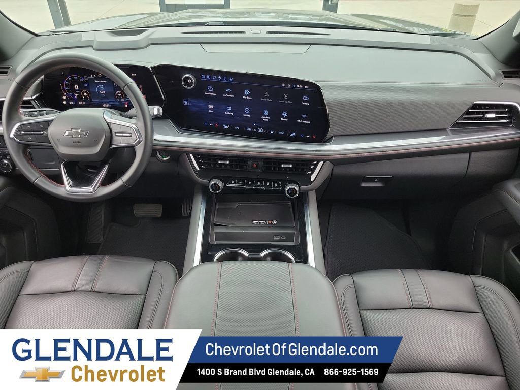 Certified 2025 Chevrolet Suburban RST image 23