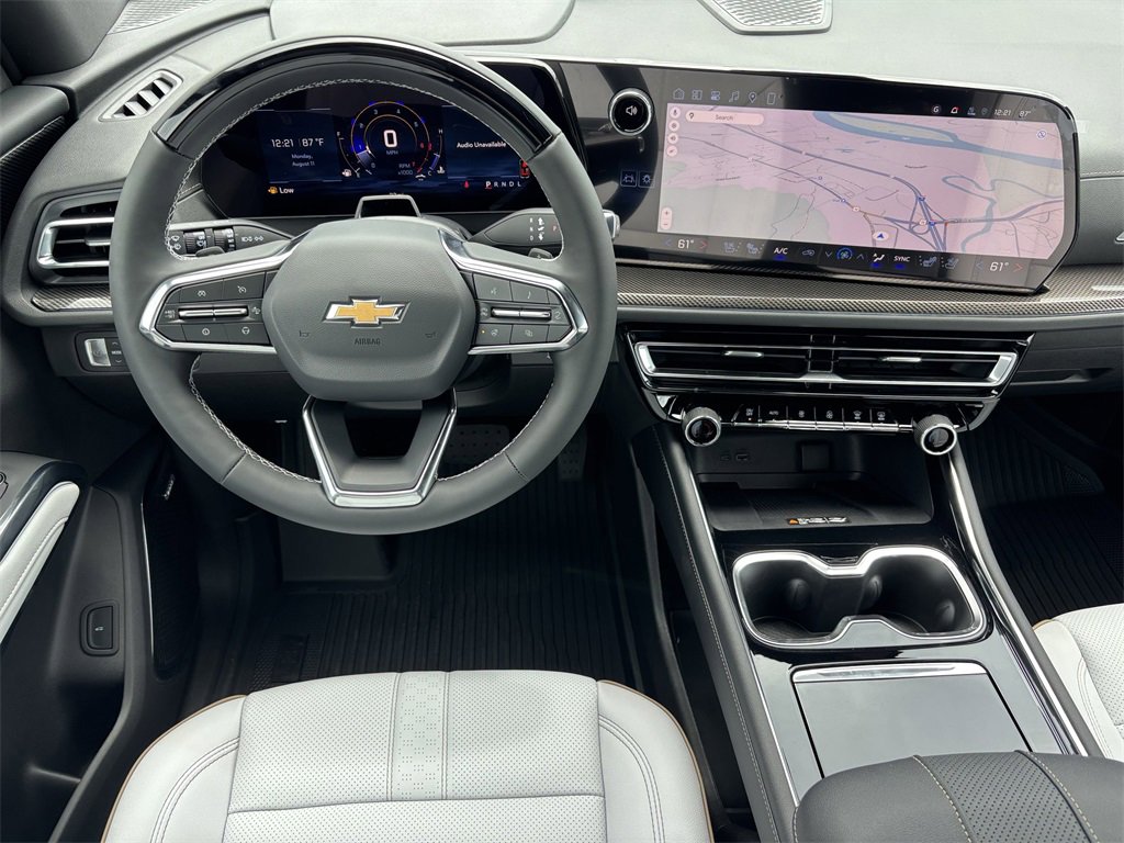 New 2026 Chevrolet Traverse High Country w/ LPO, Floor Liner Package image 3