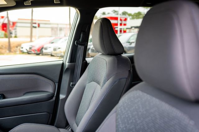 Certified 2025 Subaru Forester Premium image 32