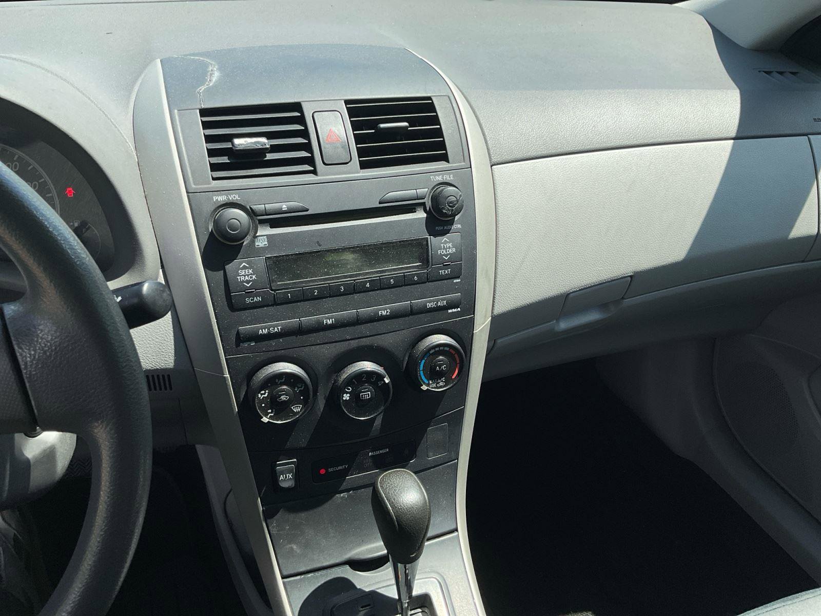 Used 2009 Toyota Corolla image 16