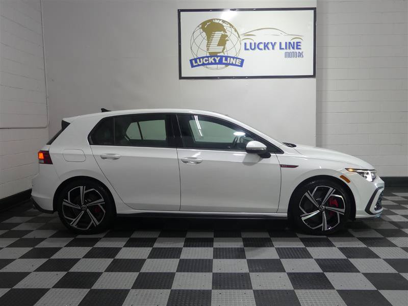 Used 2024 Volkswagen GTI SE FWD image 6
