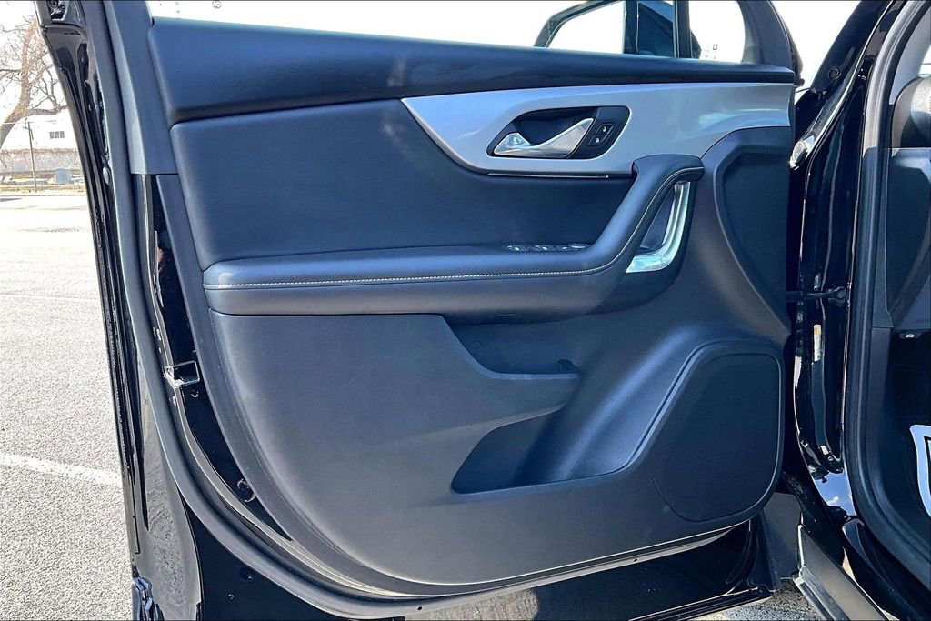 Used 2023 Chevrolet Blazer LT w/ Driver Confidence Package AWD/4WD image 21