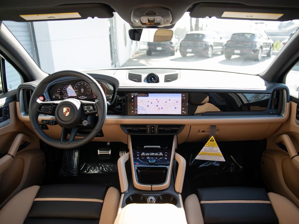 New 2026 Porsche Cayenne S image 12