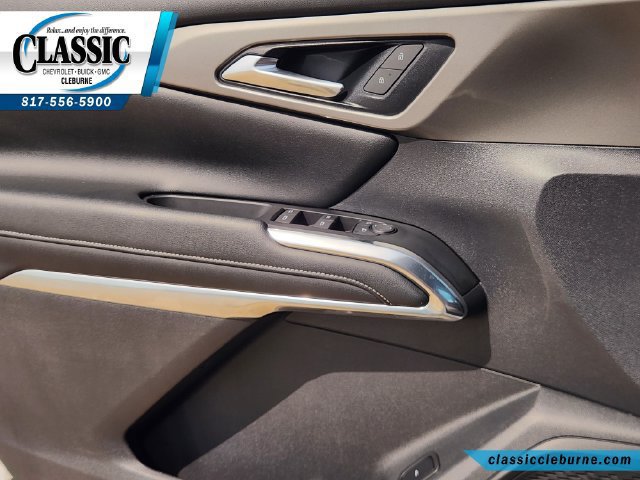 Used 2024 Chevrolet Traverse LT w/ LPO, Floor Liner Package FWD image 24