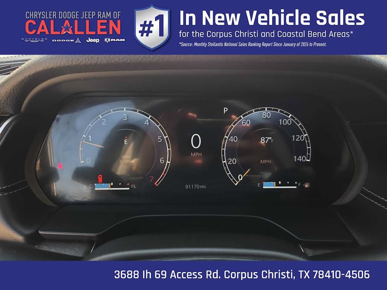 Used 2023 Jeep Grand Cherokee Limited w/ Black Appearance Package AWD/4WD image 26
