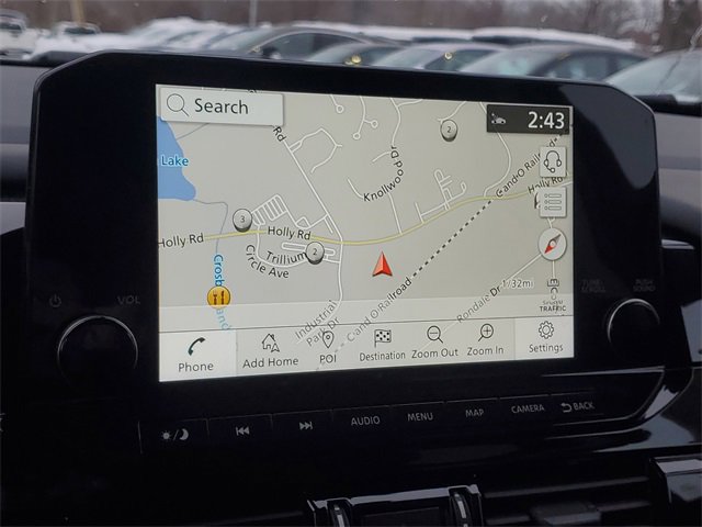 New 2025 Nissan Pathfinder SL image 18