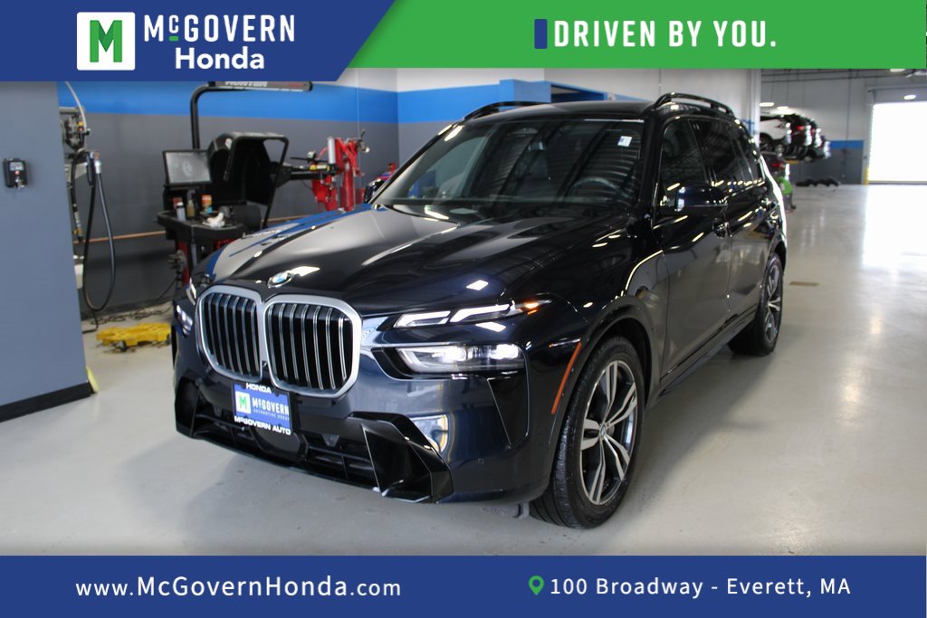 Used 2024 BMW X7 xDrive40i w/ M Sport Package image 1