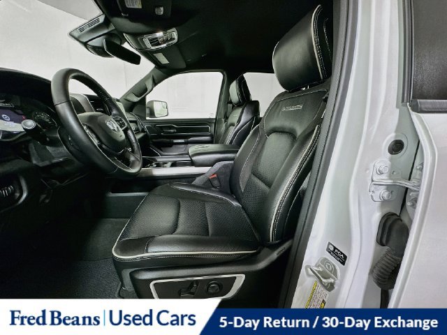 Used 2024 RAM 1500 Laramie AWD/4WD image 28