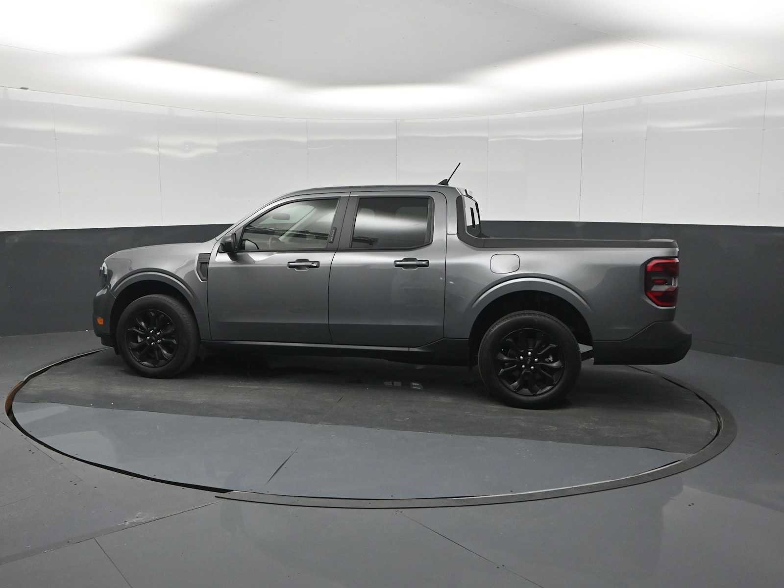 Certified 2023 Ford Maverick Lariat w/ Lariat Luxury Package AWD/4WD image 4