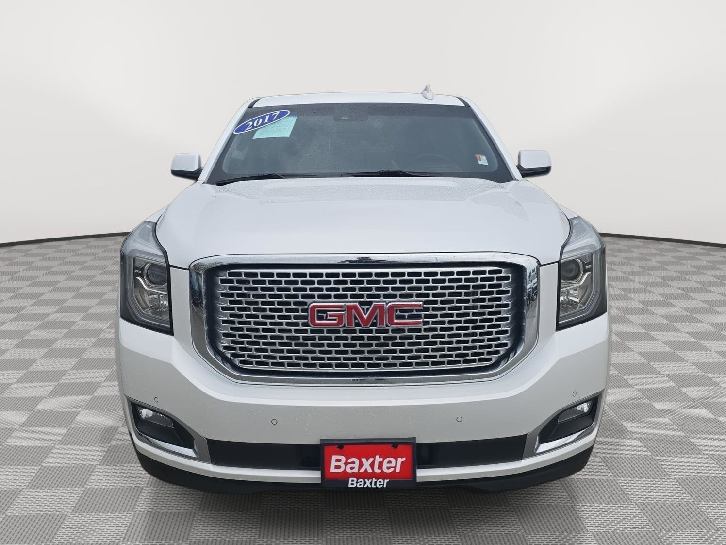 Used 2017 GMC Yukon Denali w/ Open Road Package AWD/4WD image 27