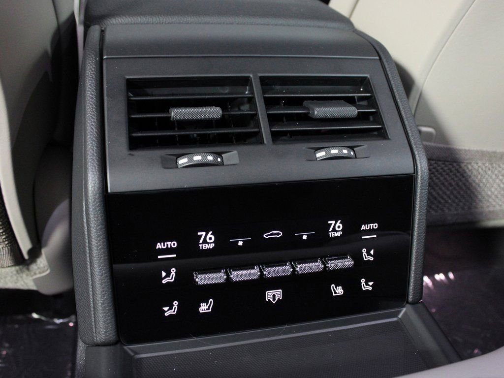 Certified 2026 Porsche Panamera 4 AWD/4WD image 36