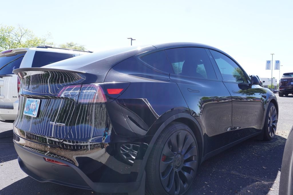 Used 2024 Tesla Model Y Performance image 4