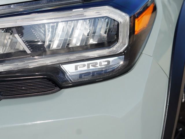 Used 2021 Toyota Tacoma TRD Pro AWD/4WD image 13