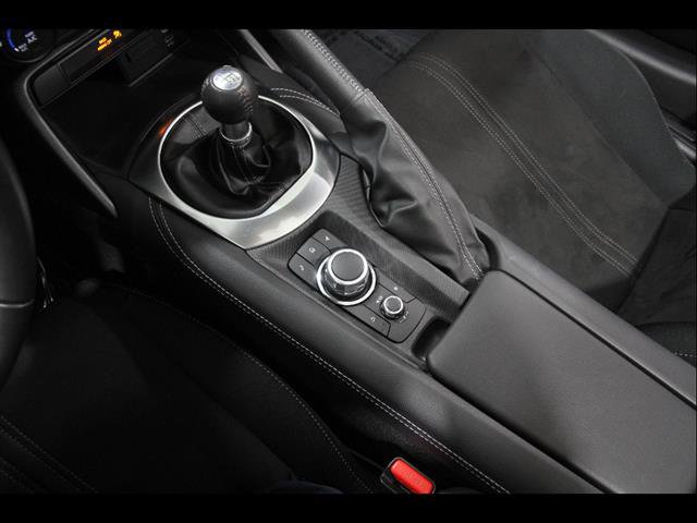 Certified 2024 MAZDA MX-5 Miata Club RWD image 15
