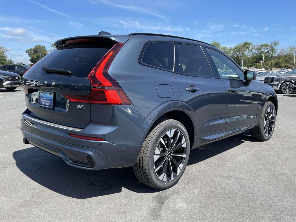 New 2026 Volvo XC60 B5 Plus w/ Protection Package Premier image 29