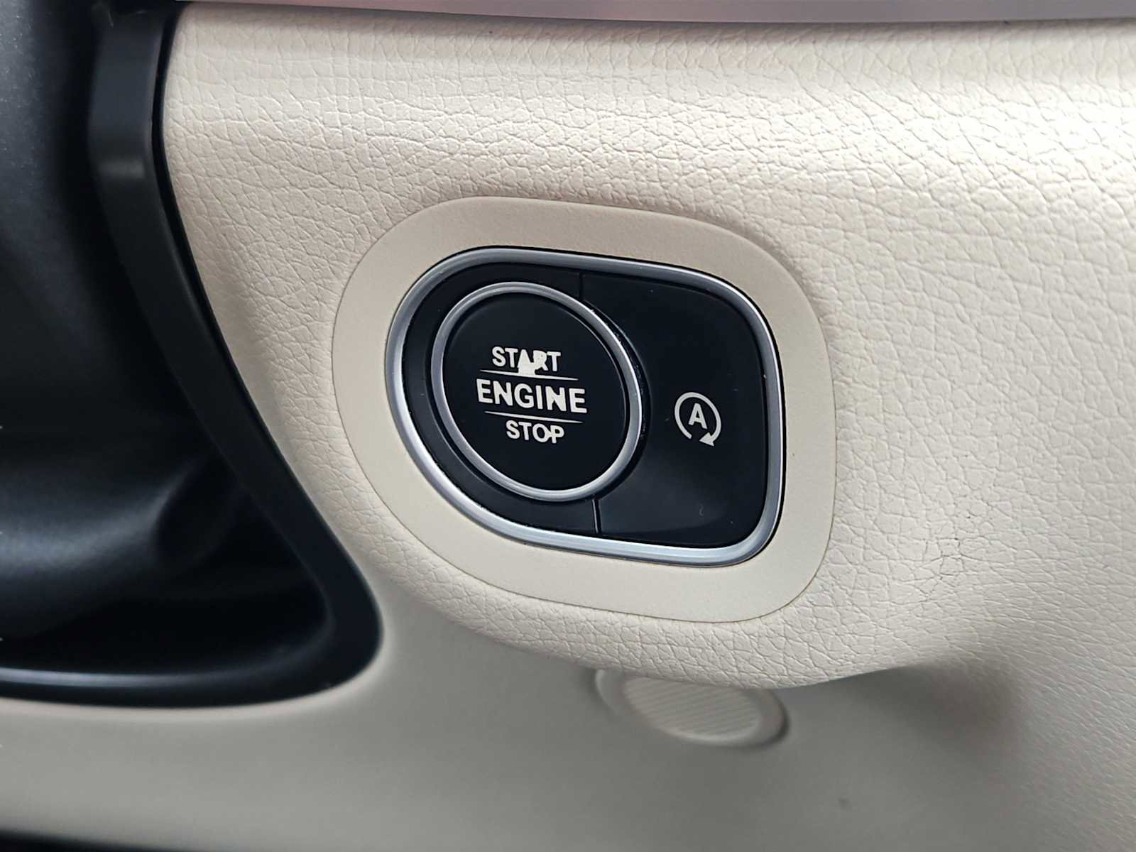 Used 2020 Mercedes-Benz GLE 350 4MATIC image 27