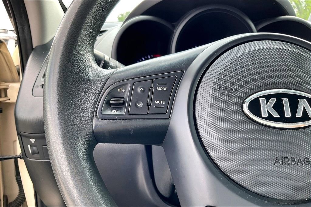 Used 2012 Kia Soul image 26