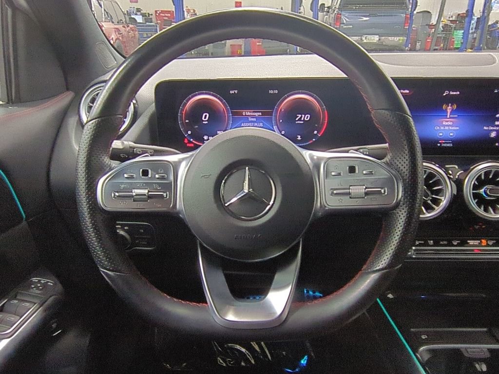 Used 2022 Mercedes-Benz GLA 250 4MATIC image 16