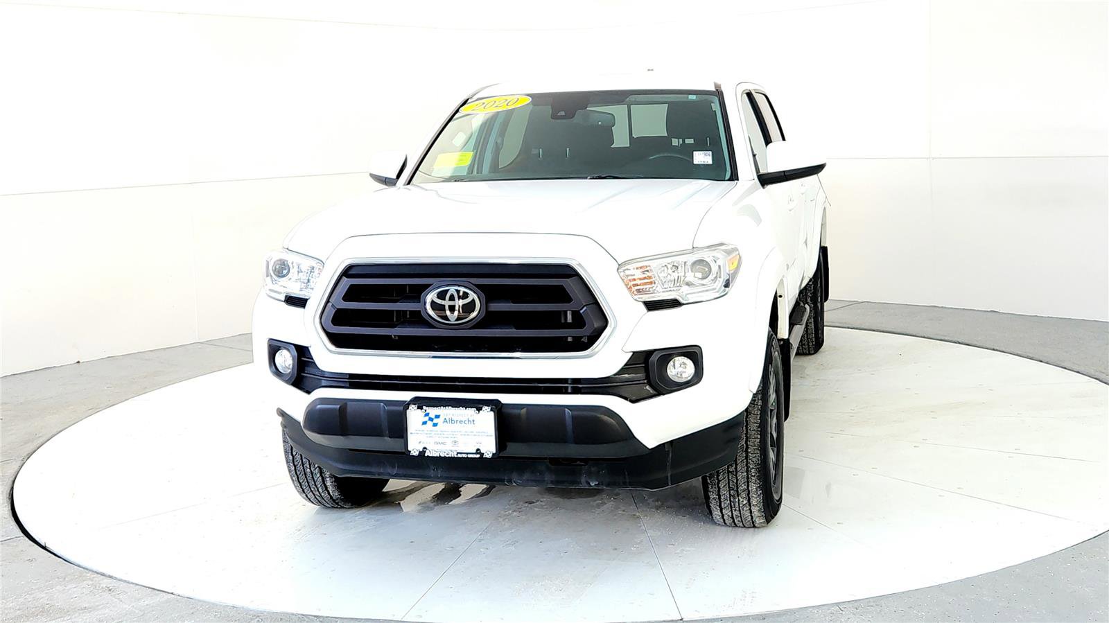 Used 2020 Toyota Tacoma SR5 image 4