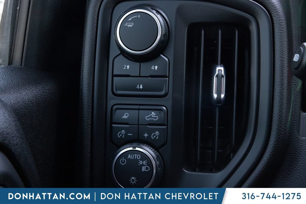 Used 2024 Chevrolet Silverado 2500 Custom w/ Custom Value Package AWD/4WD image 12